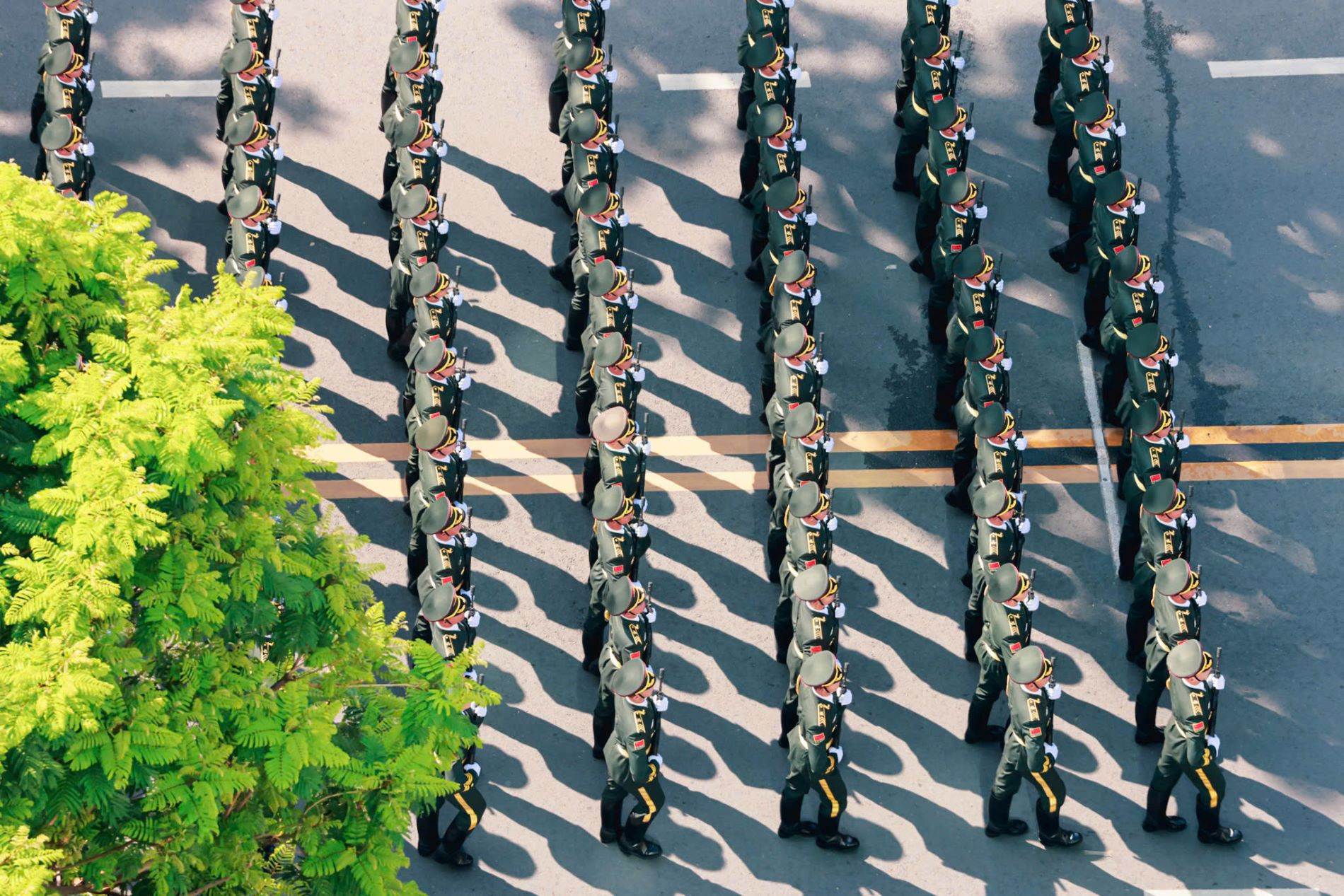 [Ảnh] Mãn nhãn với hình ảnh các khối diễu binh, diễu hành nhìn từ trên cao ảnh 10