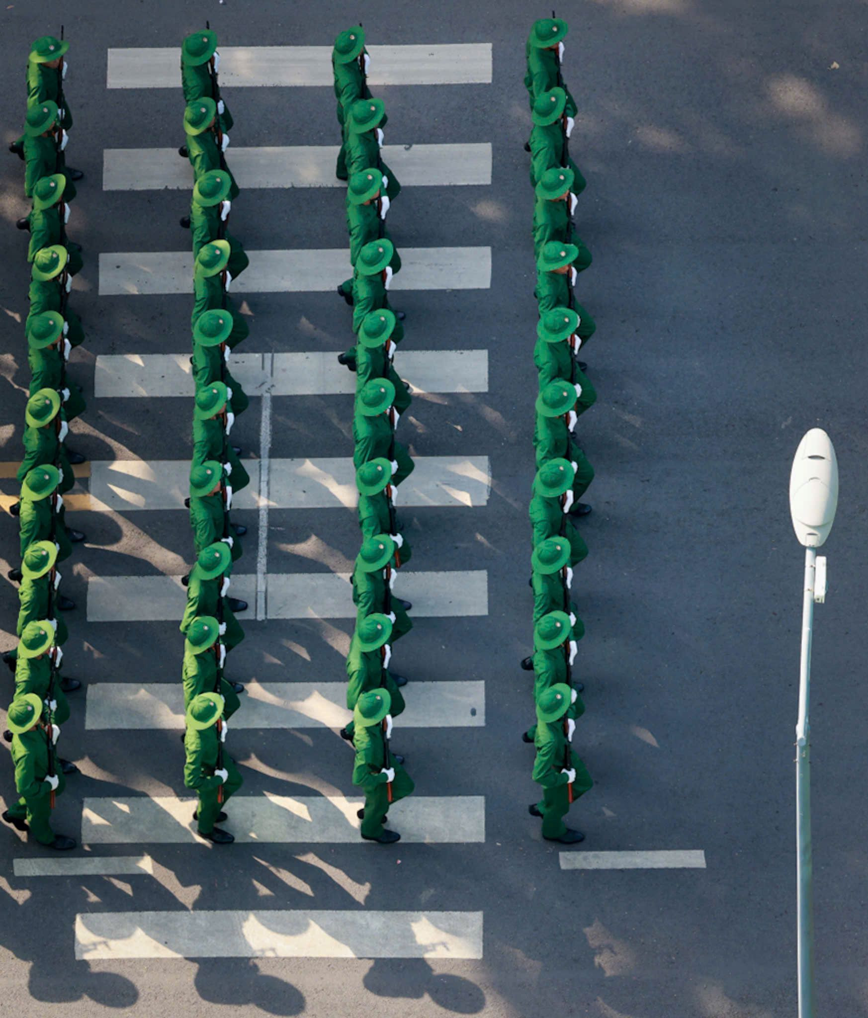 [Ảnh] Mãn nhãn với hình ảnh các khối diễu binh, diễu hành nhìn từ trên cao ảnh 2