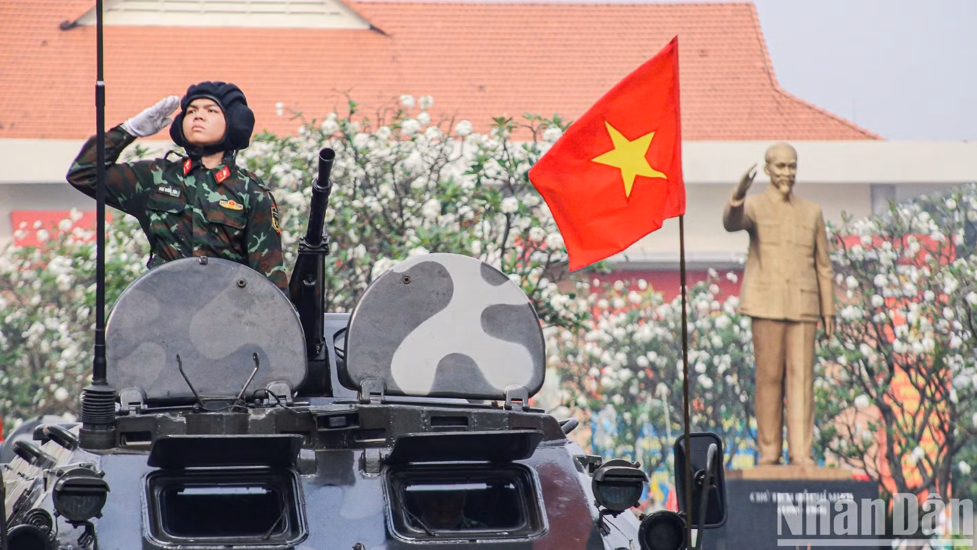 Bộ Tư lệnh Thành phố Hồ Chí Minh tổ chức lễ ra quân huấn luyện năm 2025 và phát động đợt thi đua cao điểm "Thần tốc - Quyết thắng" làm trước cho toàn quân, là một trong những sự kiện quan trọng, mở đầu cho các hoạt động lập thành tích chào mừng kỷ niệm 50 năm Ngày Giải phóng miền nam, thống nhất đất nước (30/4/1975-30/4/2025) và 135 năm Ngày sinh Chủ tịch Hồ Chí Minh (19/5/1890-19/5/2025)