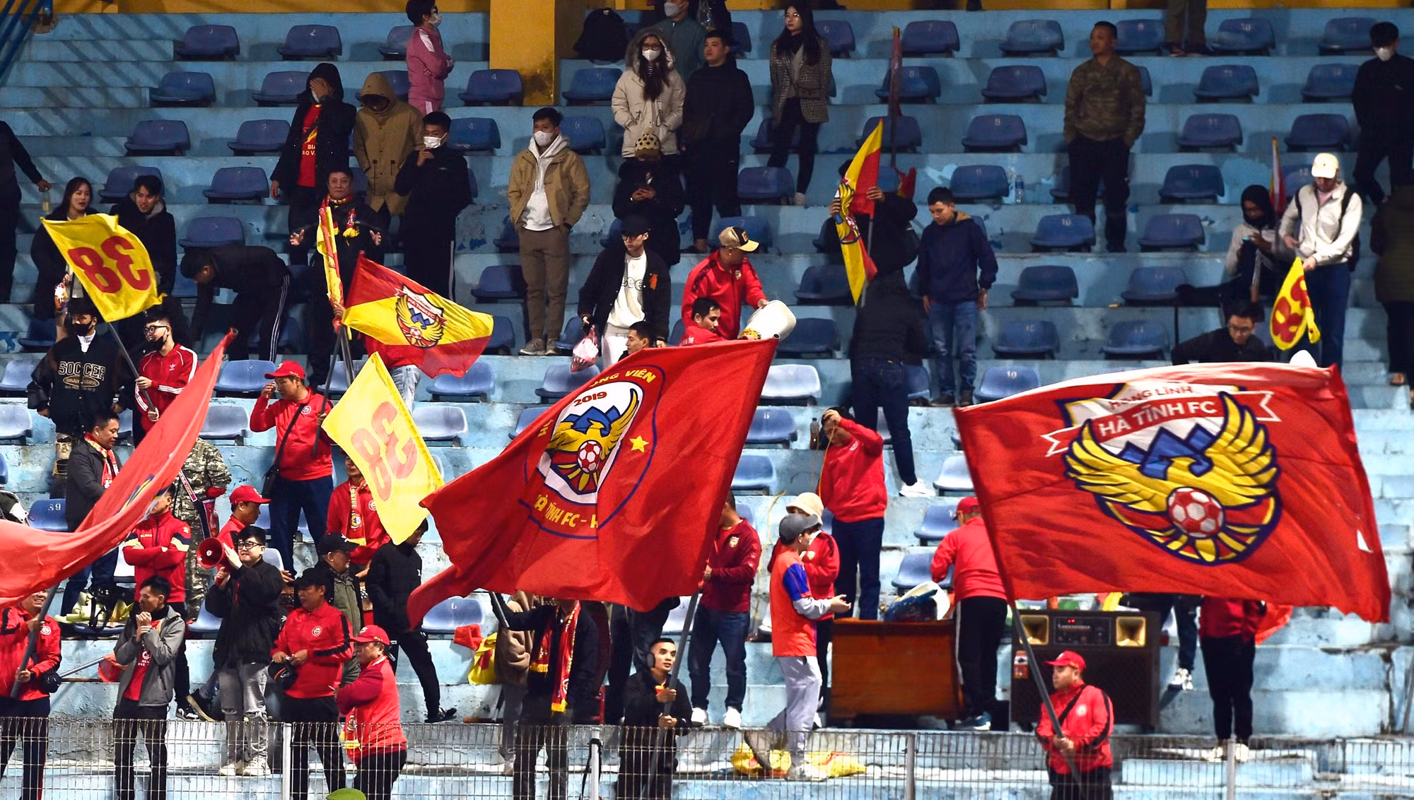 Trận đấu khép lại với kết quả hòa 1-1.