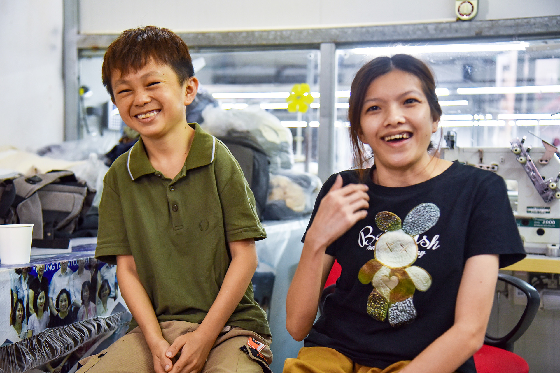 Nụ cười từ niềm hạnh phúc giản dị.