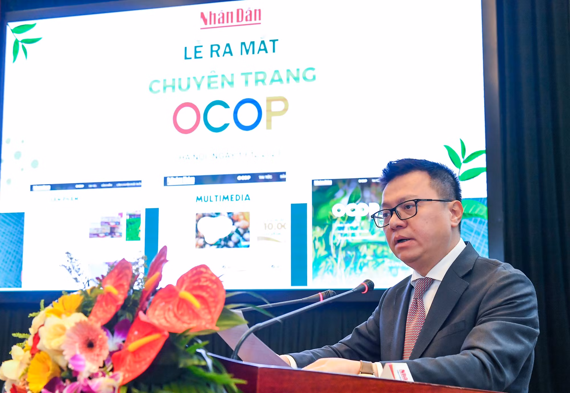 Đồng chí Lê Quốc Minh, Ủy viên Trung ương Đảng, Tổng Biên tập Báo Nhân Dân, Phó Trưởng Ban Tuyên giáo Trung ương, Chủ tịch Hội Nhà báo Việt Nam phát biểu khai mạc buổi lễ.