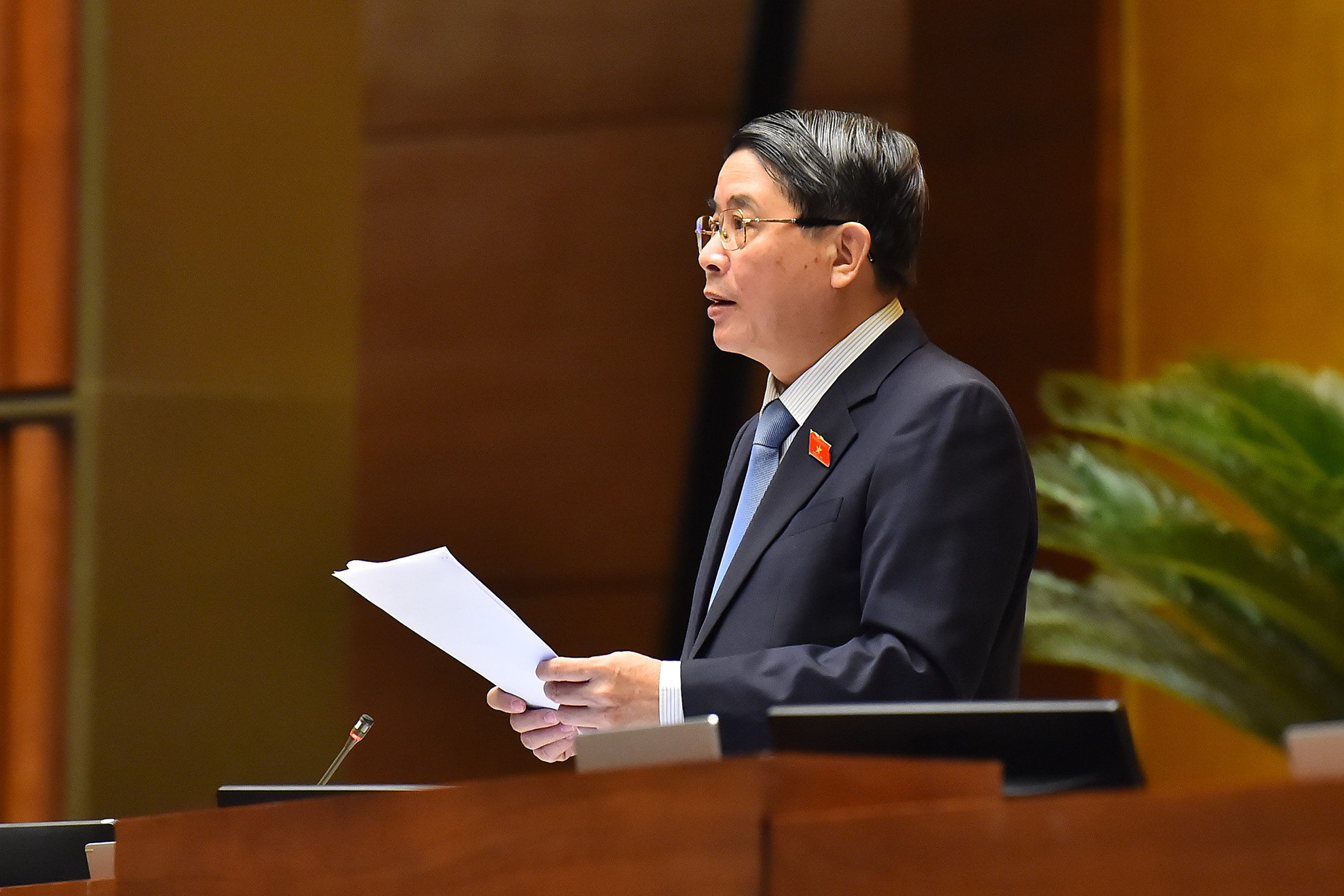 Phó Chủ tịch Quốc hội Nguyễn Đức Hải phát biểu kết luận phiên họp ngày 26/10 tại Hội trường Diên Hồng.