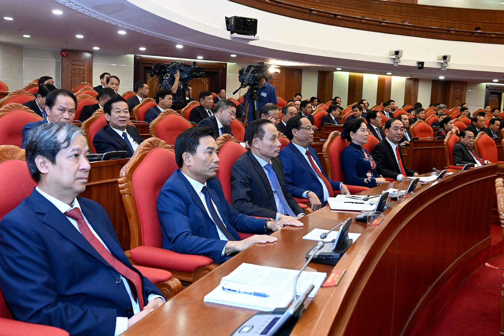 Các đại biểu dự phiên bế mạc hội nghị.