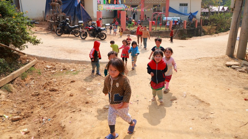 Các điểm trường cần tiếp tục được quan tâm.