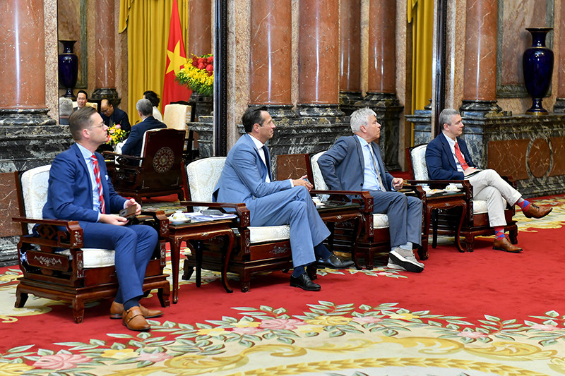 Đoàn đại biểu Thượng viện Vương quốc Bỉ tại buổi tiếp.