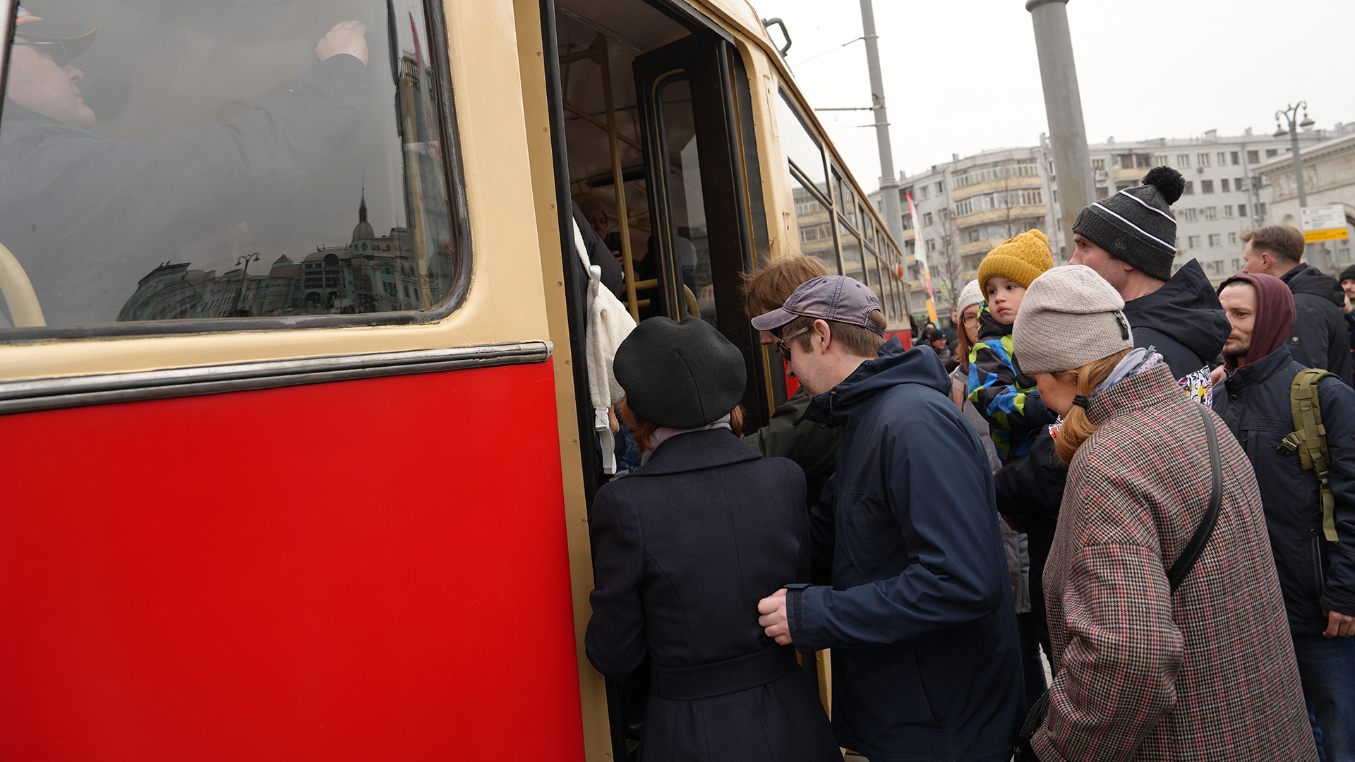 Đối với nhiều người dân Moskva, những chiếc xe điện này đã gắn bó với họ cả một đời, từ khi còn thanh xuân tới khi về già.