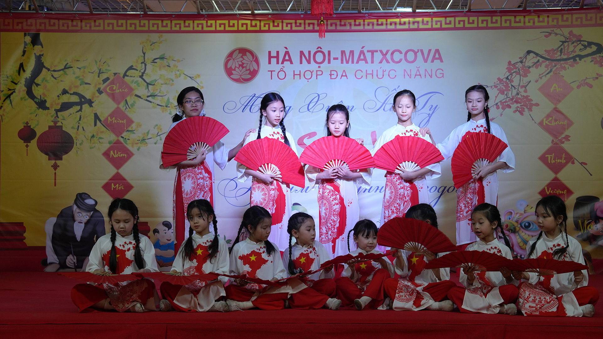 [Ảnh] Người Việt ở thủ đô nước Nga tưng bừng đón Tết Nguyên đán ảnh 9