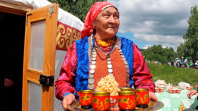 Người Bashkir rất hiếu khách. (Ảnh: Stylishbag.ru)