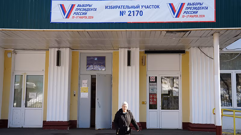 Điểm bầu cử số 2179 tại Moskva. (Ảnh: Xuân Hưng)