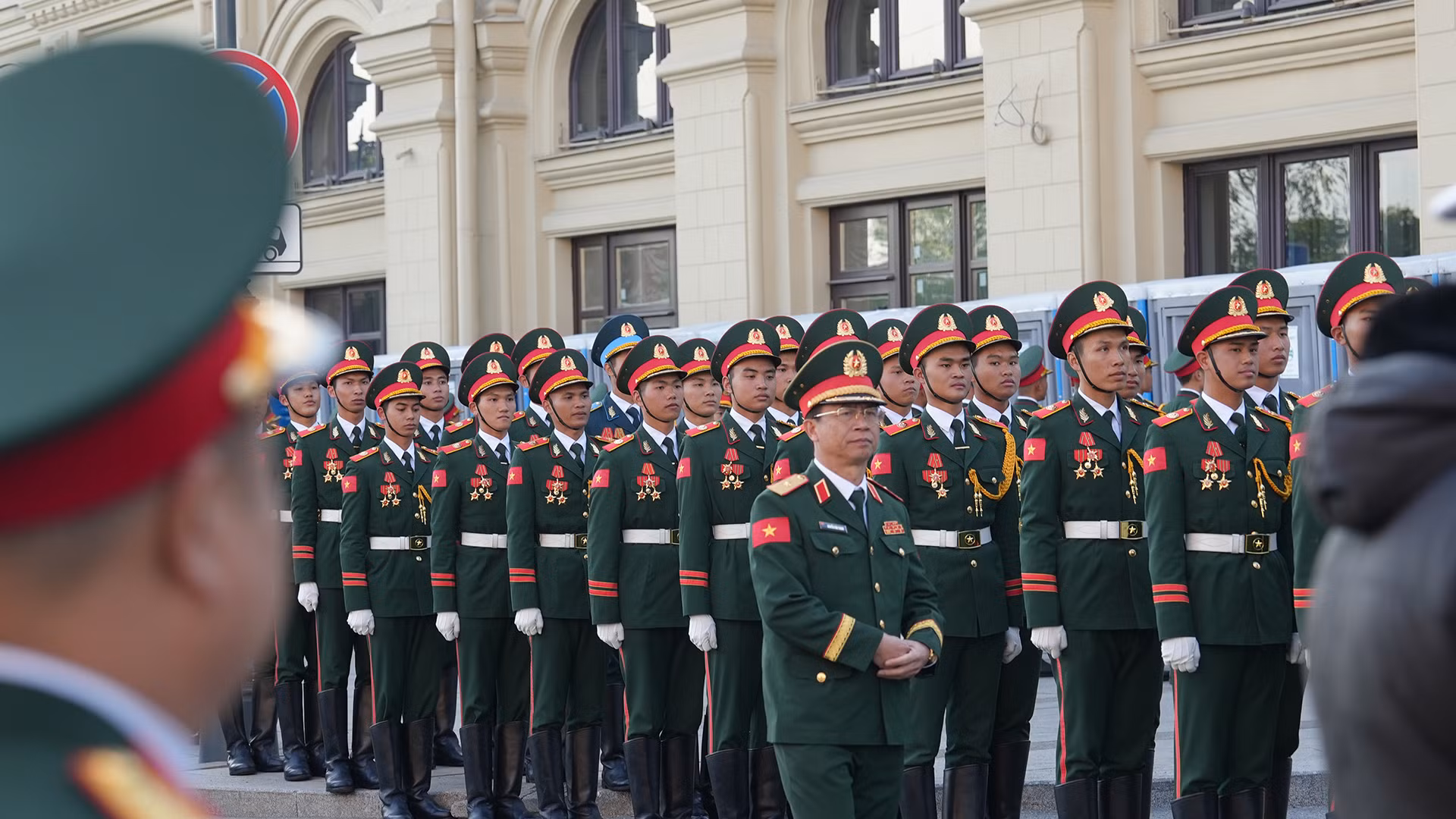 Đoàn Quân đội nhân dân Việt Nam cho biết rất vui mừng, phấn khởi khi Bộ trưởng Quốc phòng, Đại tướng Phan Văn Giang vừa gửi thư biểu dương, đánh giá cao ý chí, nỗ lực, quyết tâm của các quân nhân trong luyện tập để tham gia Lễ duyệt binh sắp tới.