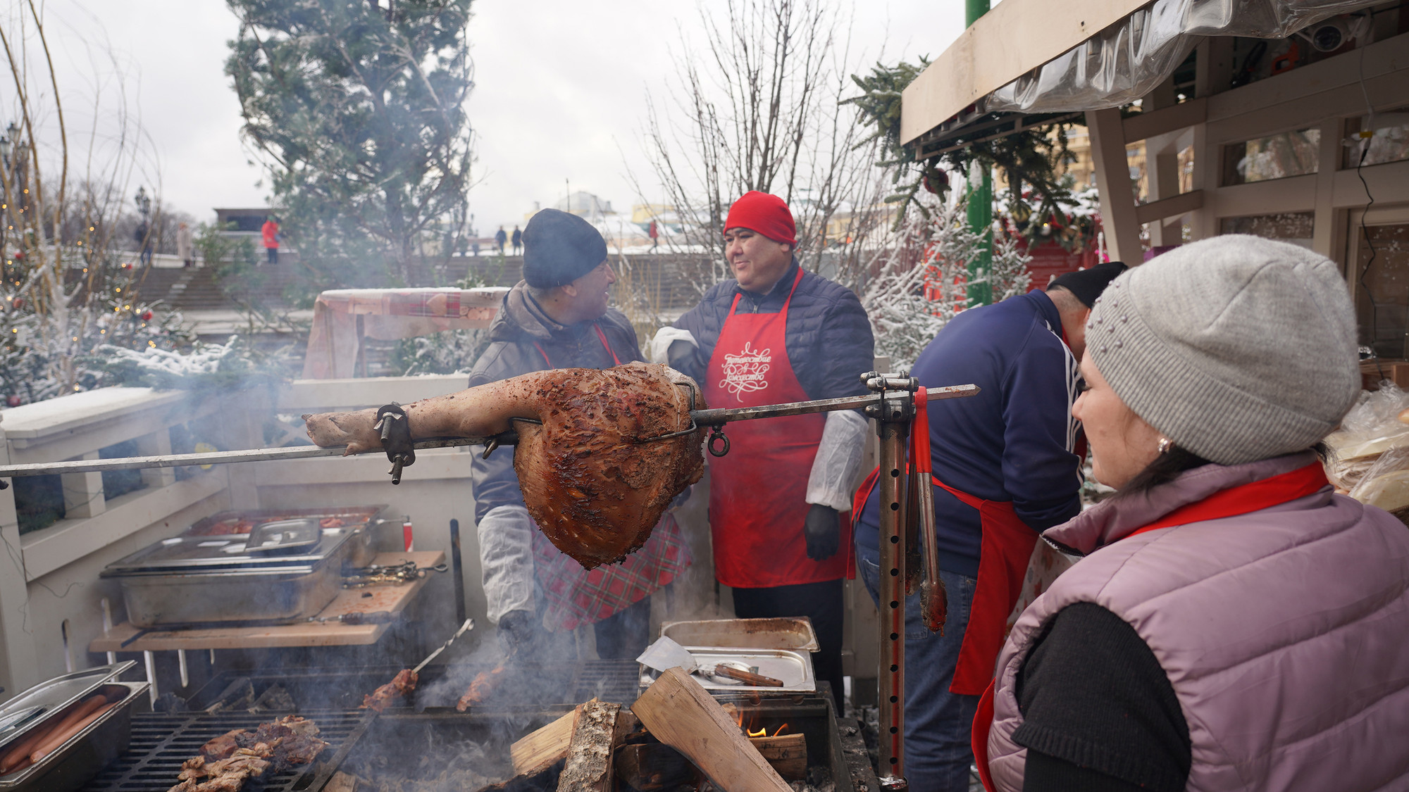 [Ảnh] Lễ hội "Hành trình đến Giáng sinh" ở Moskva, Liên bang Nga ảnh 5