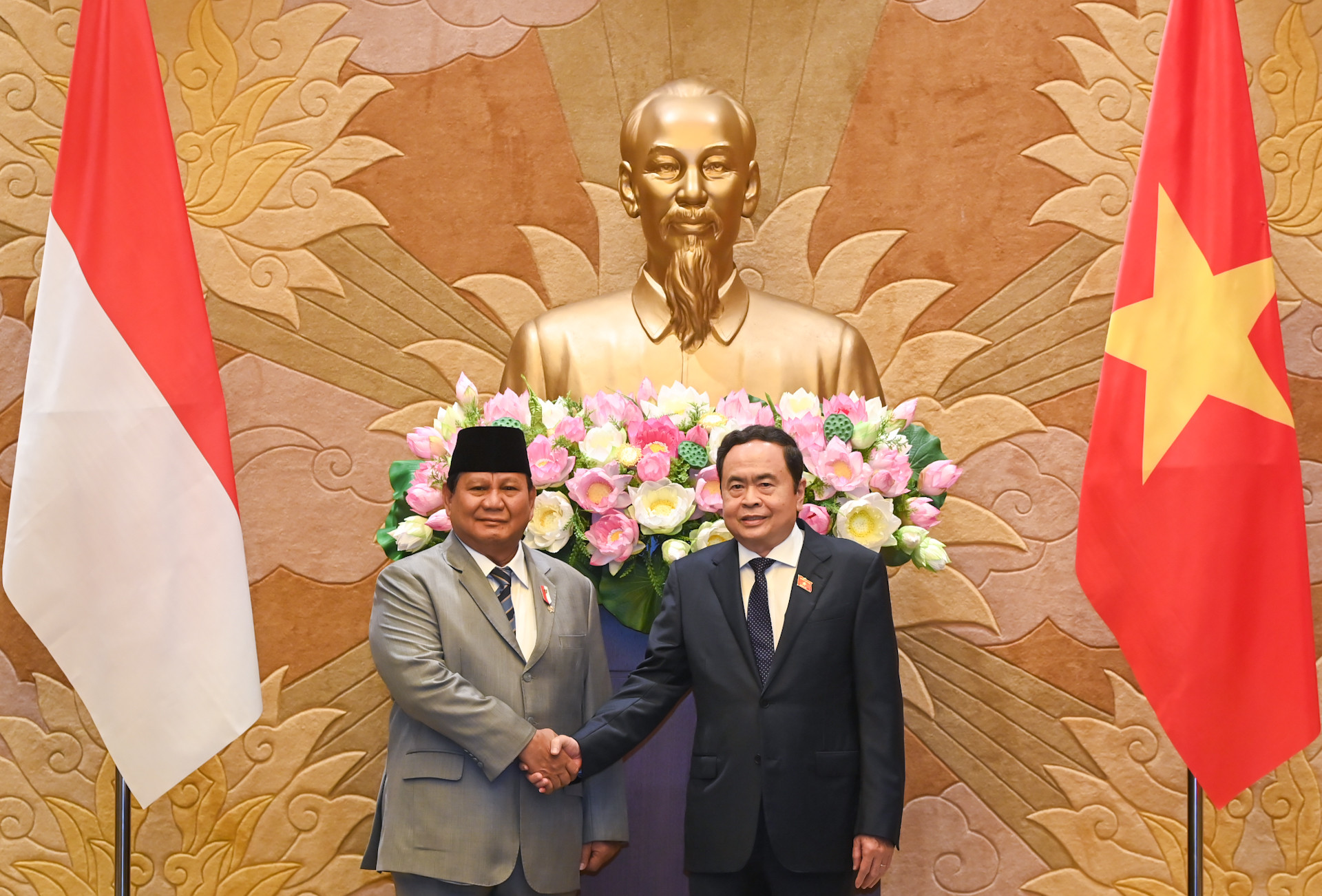 [Ảnh] Chủ tịch Quốc hội Trần Thanh Mẫn tiếp Tổng thống đắc cử Indonesia Prabowo Subianto ảnh 1