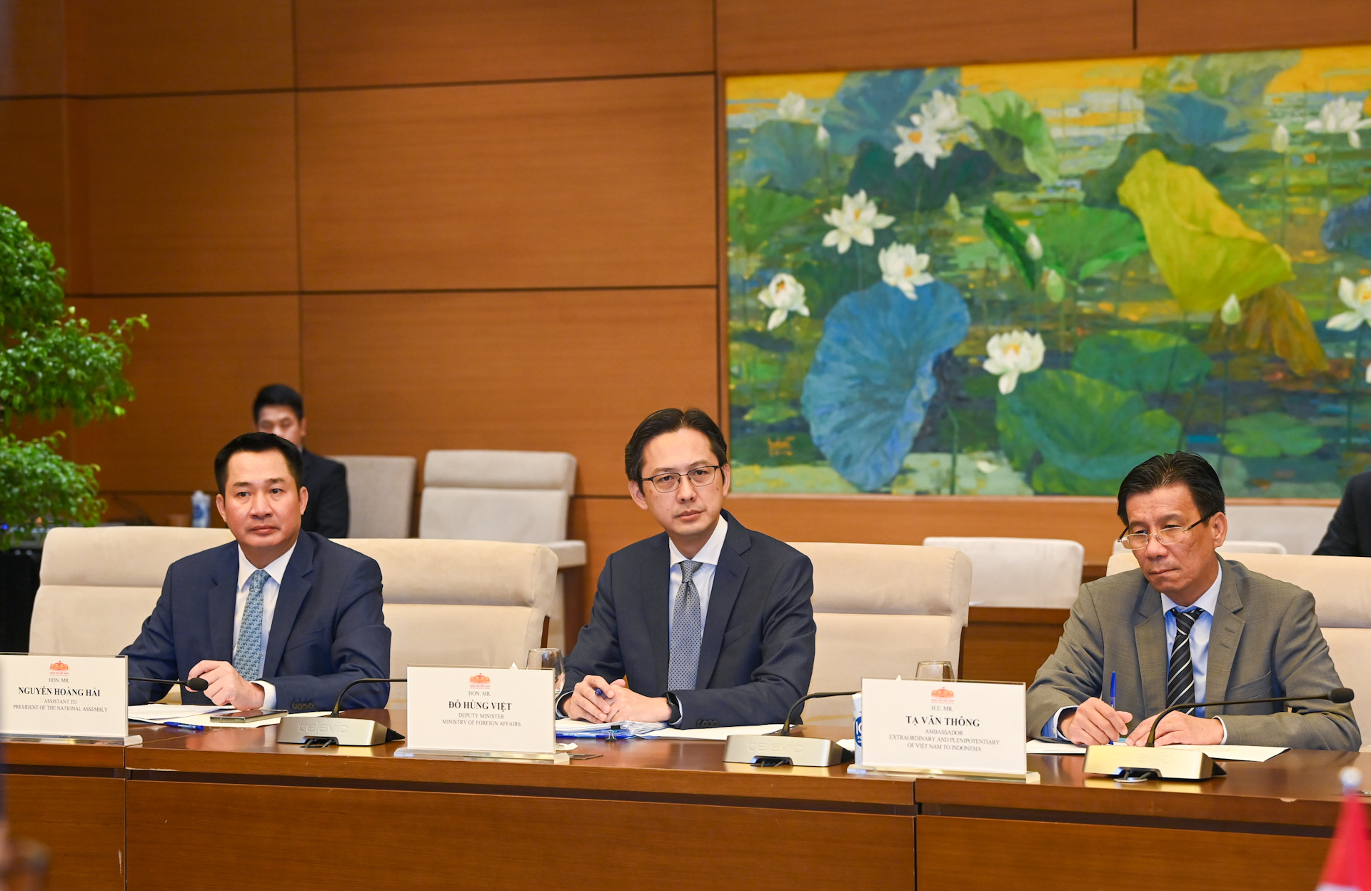 [Ảnh] Chủ tịch Quốc hội Trần Thanh Mẫn tiếp Tổng thống đắc cử Indonesia Prabowo Subianto ảnh 6