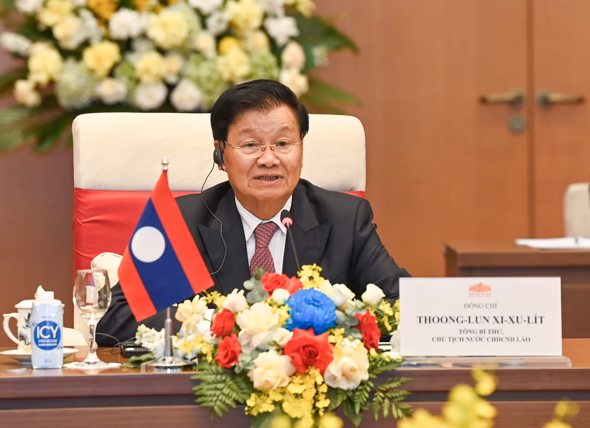 Tổng Bí thư, Chủ tịch nước Lào Thongloun Sisoulith phát biểu tại hội kiến.