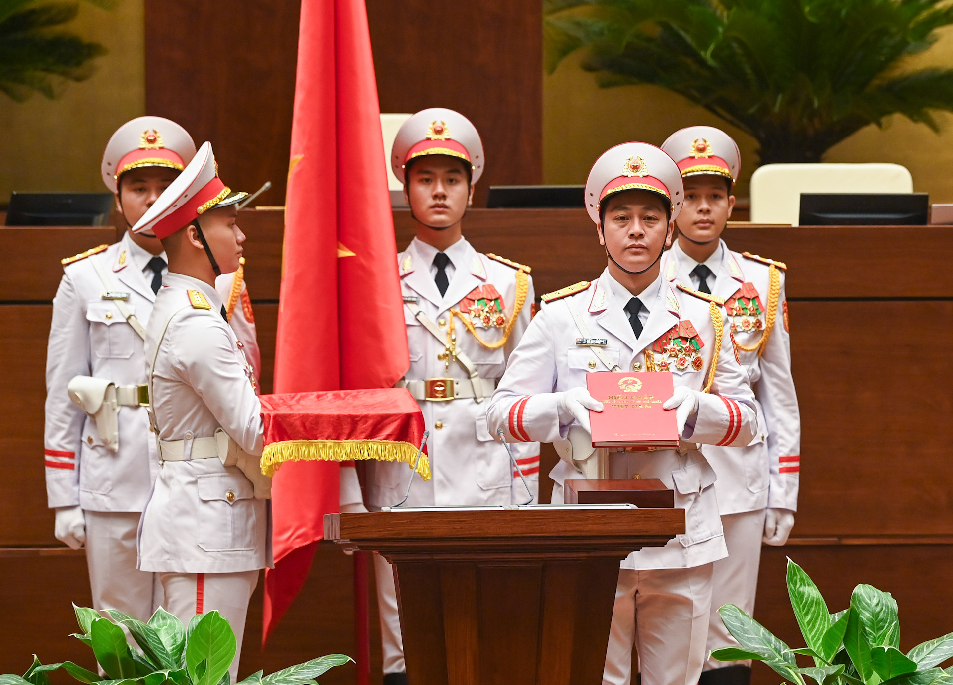 Nghi lễ tuyên thệ nhậm chức Chánh án Toà án nhân dân tối cao.