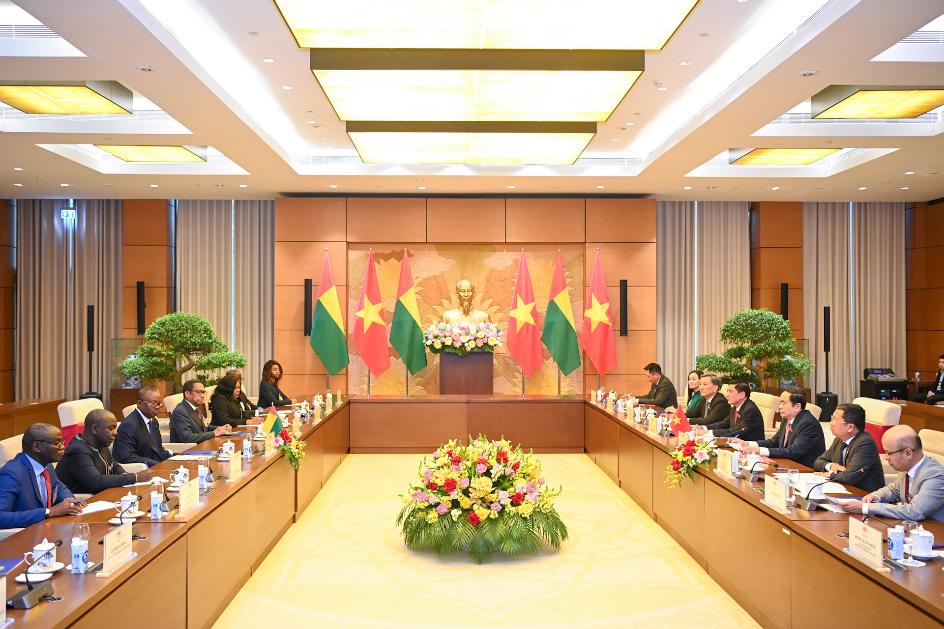 Quang cảnh hội kiến tại Nhà Quốc hội.