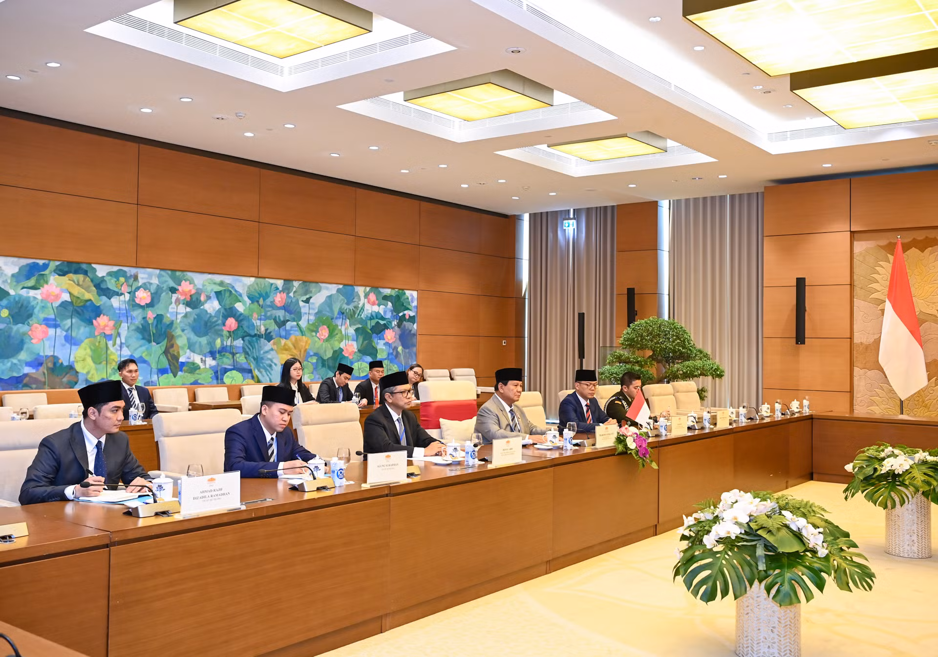 [Ảnh] Chủ tịch Quốc hội Trần Thanh Mẫn tiếp Tổng thống đắc cử Indonesia Prabowo Subianto ảnh 5