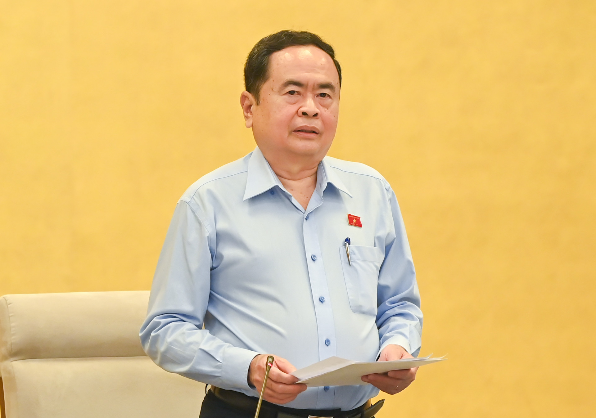 Chủ tịch Quốc hội Trần Thanh Mẫn phát biểu khai mạc, gợi mở các nội dung thảo luận tại phiên họp. Chủ tịch Quốc hội Trần Thanh Mẫn phát biểu khai mạc, gợi mở các nội dung thảo luận tại phiên họp.