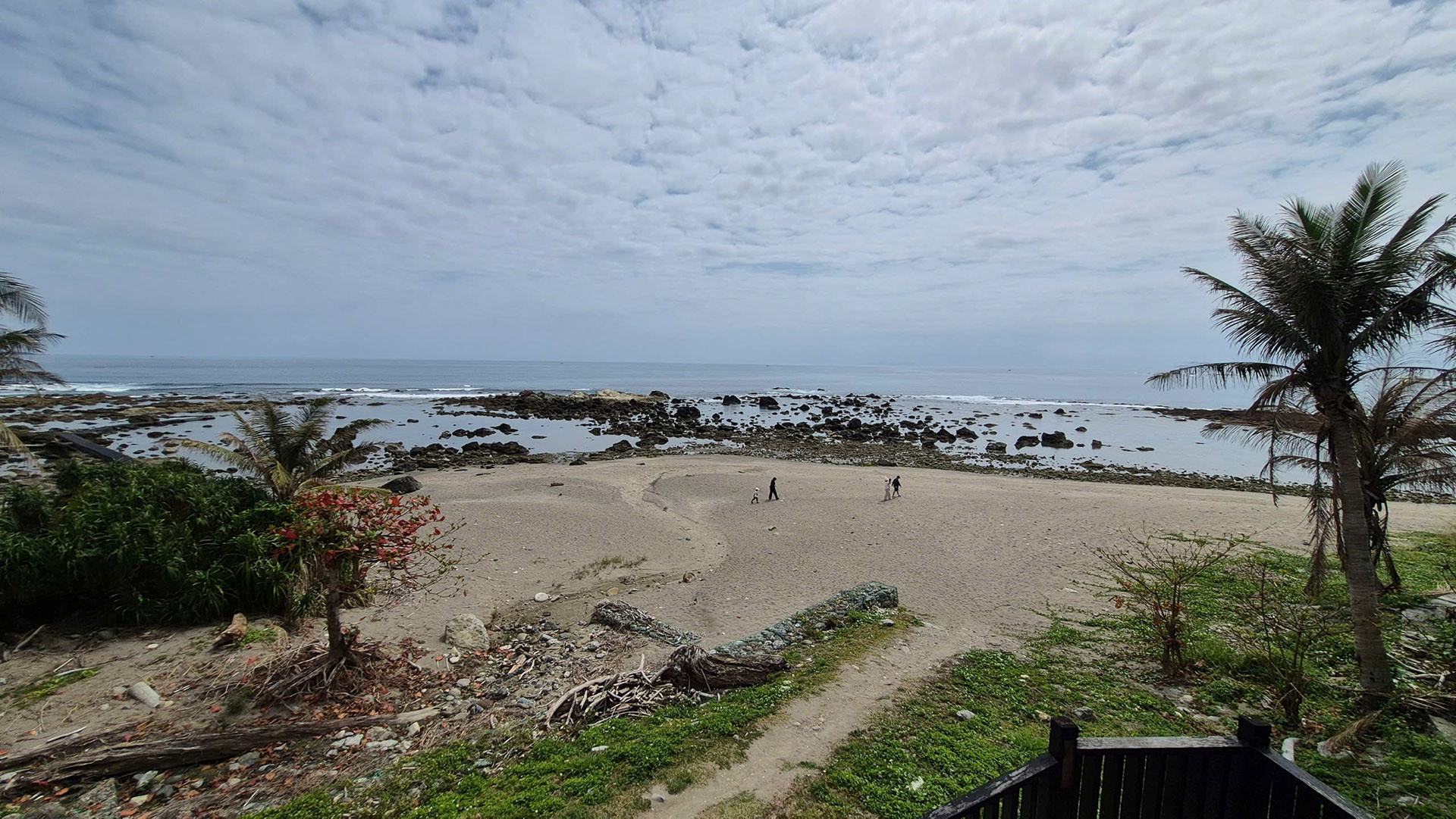 Toàn cảnh Khu bảo tồn nguồn lợi thủy sản Phú Sơn.