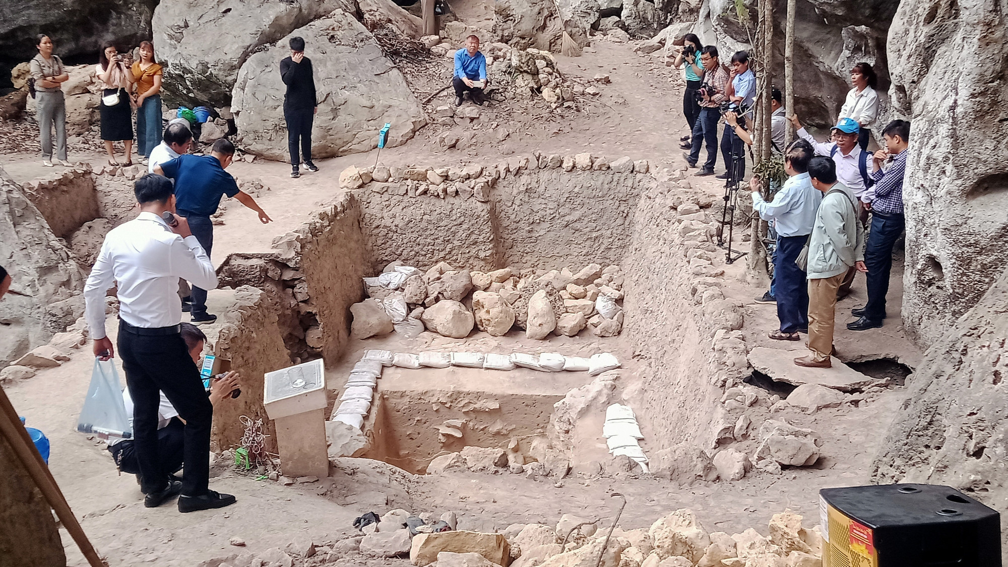 Di chỉ khảo cổ Mái Đá Ngườm ở huyện Võ Nhai, nơi phát hiện dấu tích người tiền sử sớm nhất Việt Nam.