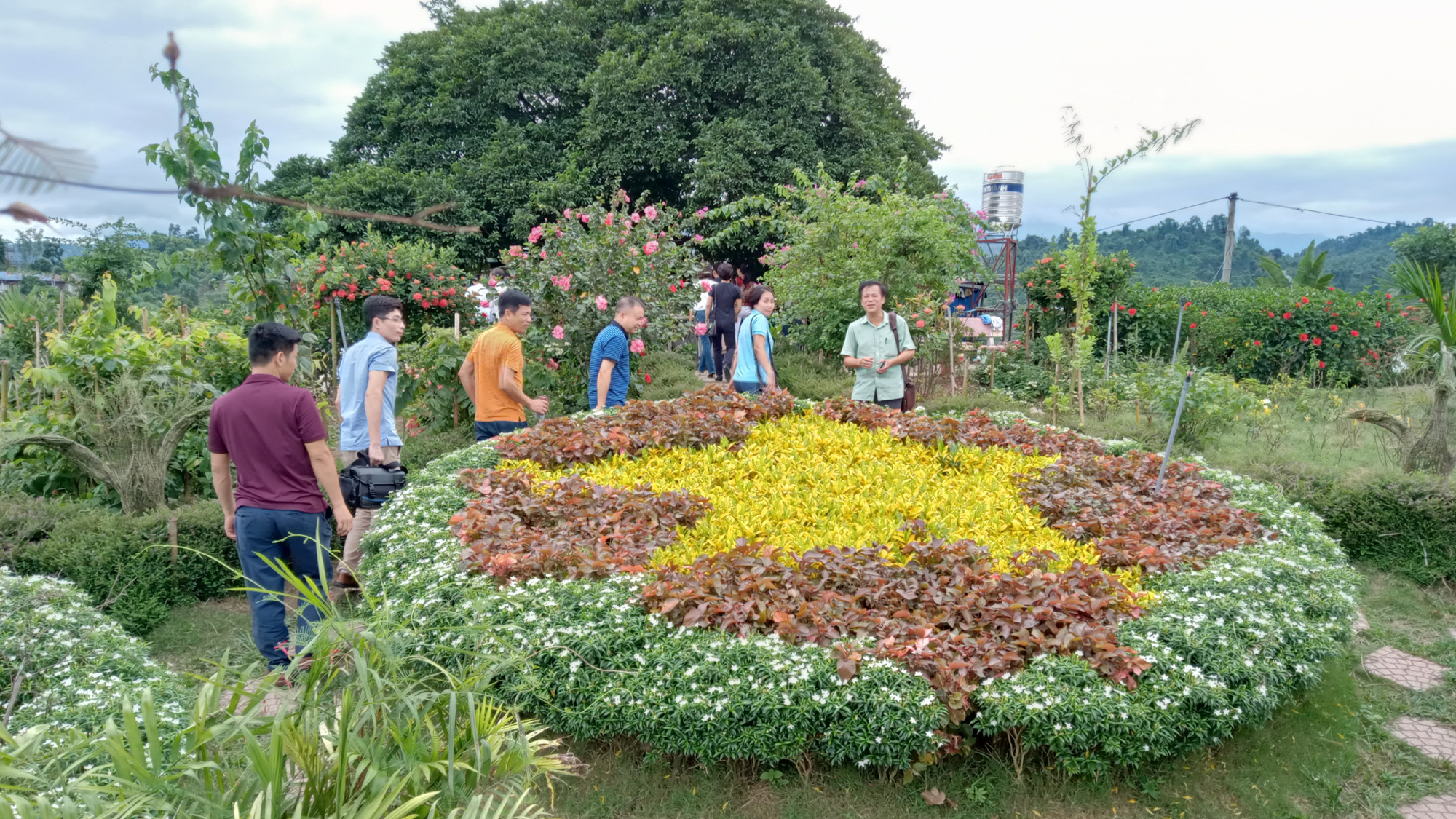 Lượng khách du lịch Thái Nguyên 8 tháng đầu năm nay gần bằng cả năm 2019 trước dịch Covid-19.