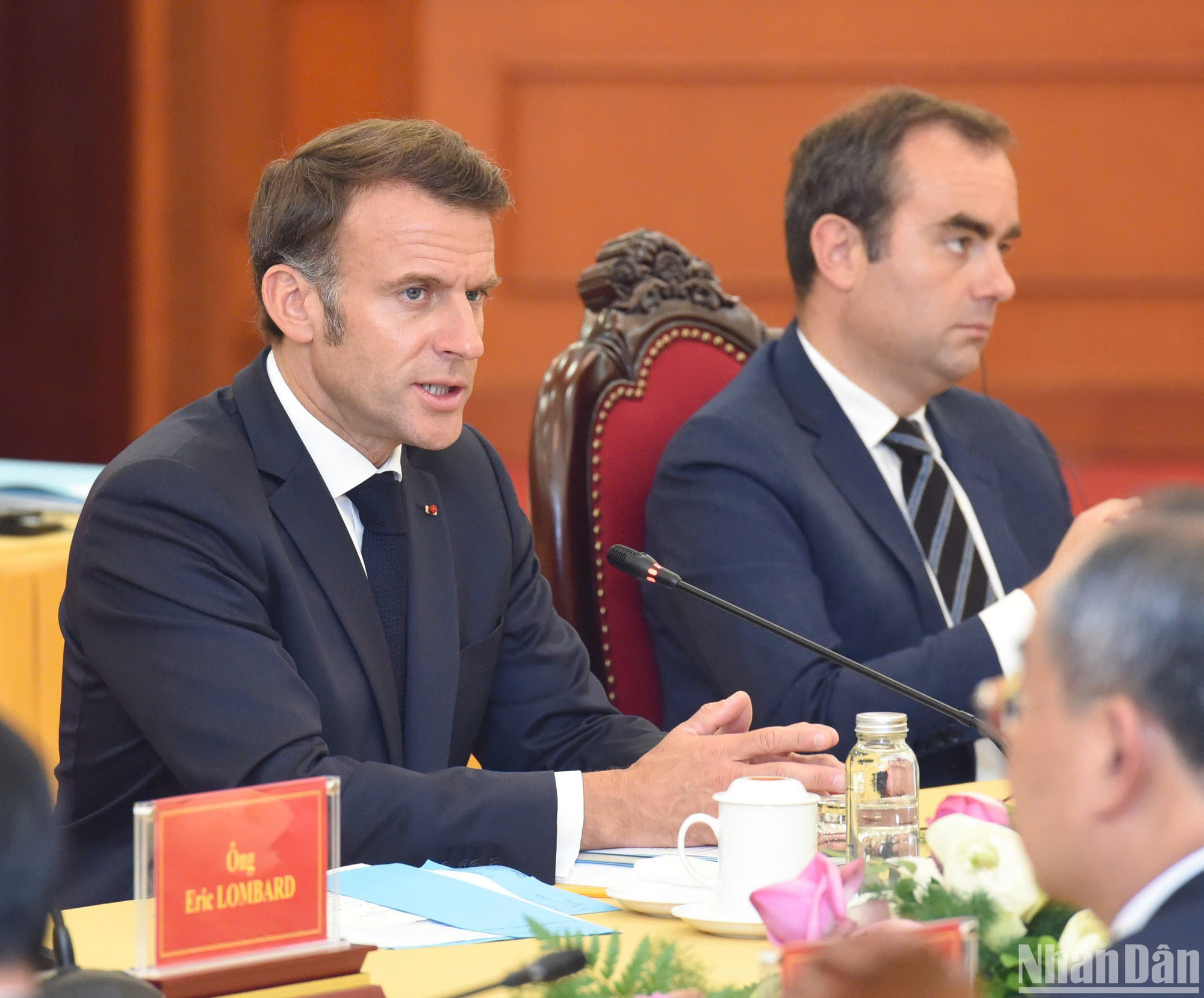 Tổng thống Pháp Emmanuel Macron phát biểu tại buổi tiếp.