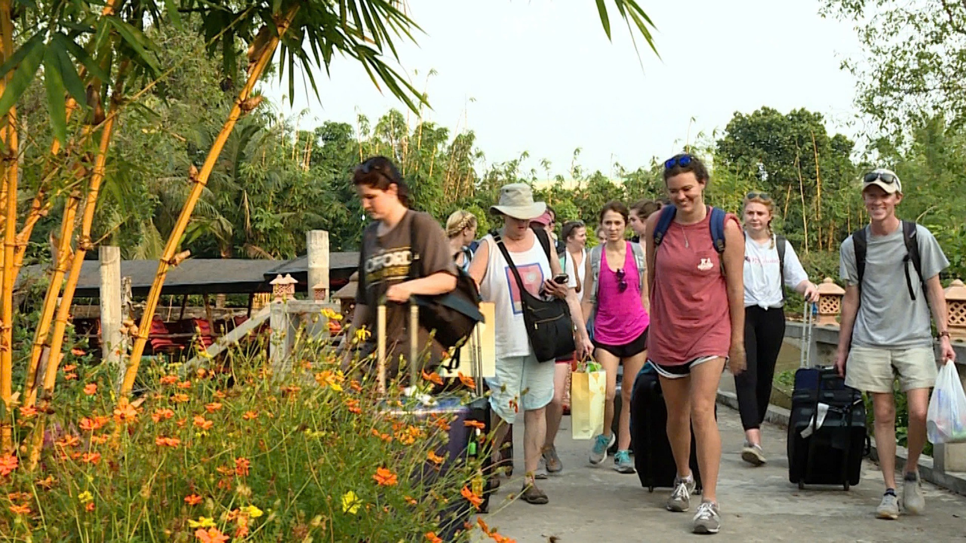 Đẩy mạnh quảng bá là cách để đưa hình ảnh các cù lao đồng bằng sông Cửu Long đến với du khách.