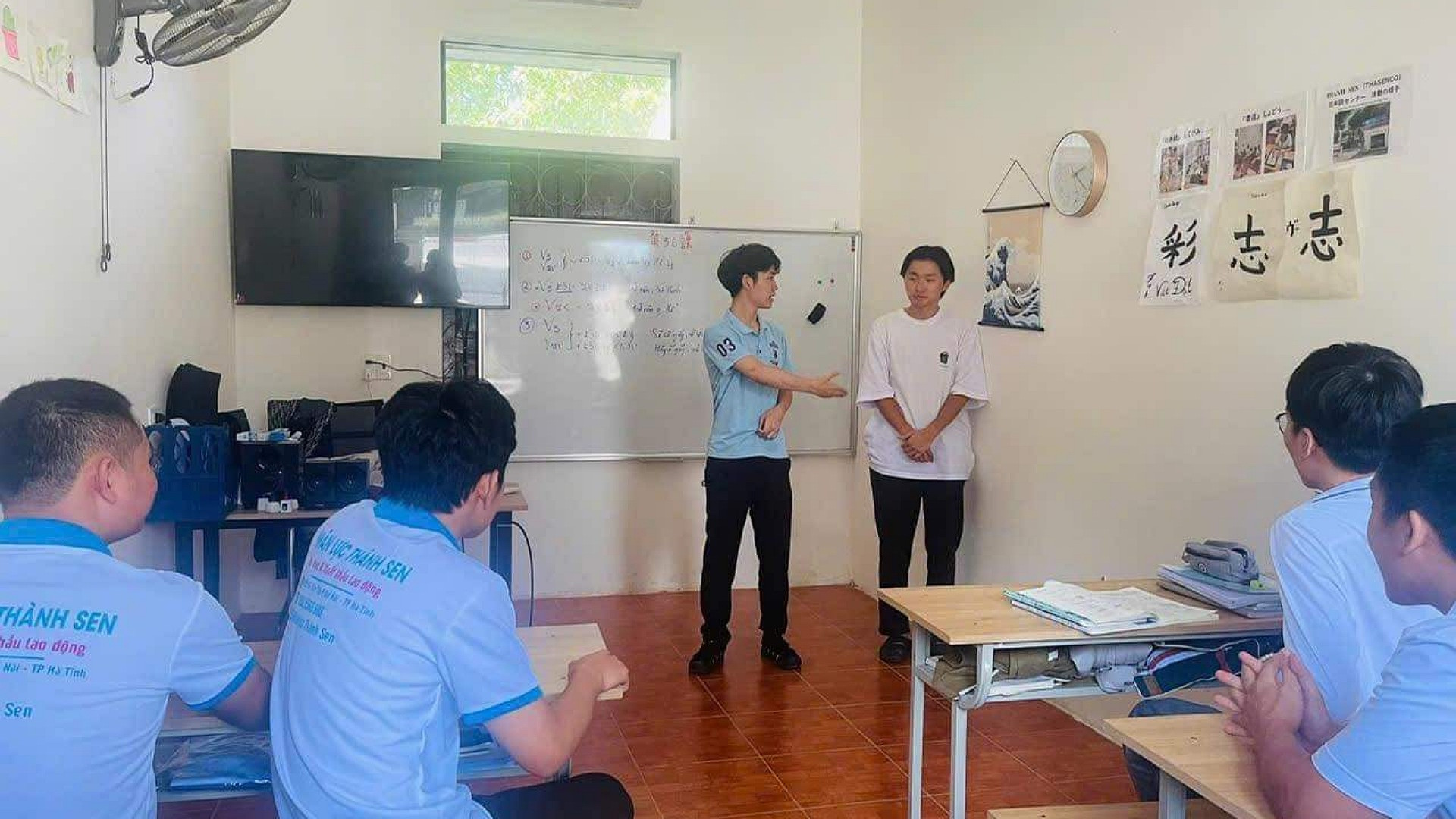 Với những công ty xuất khẩu uy tín, người lao động sẽ được đào tạo về tay nghề, học tiếng trước khi đưa lao động đi làm việc ở nước ngoài theo hợp đồng.