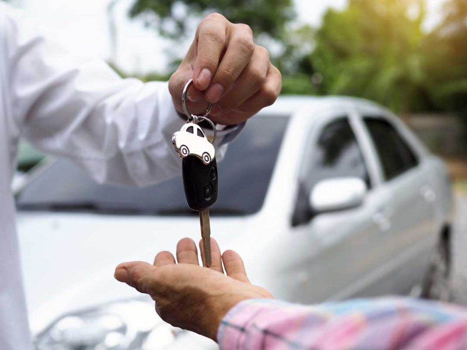 Dịch vụ "lái xe hộ" sau sử dụng rượu bia là một biện pháp được người dân Trung Quốc tin dùng. (Ảnh minh họa: ShutterStock)