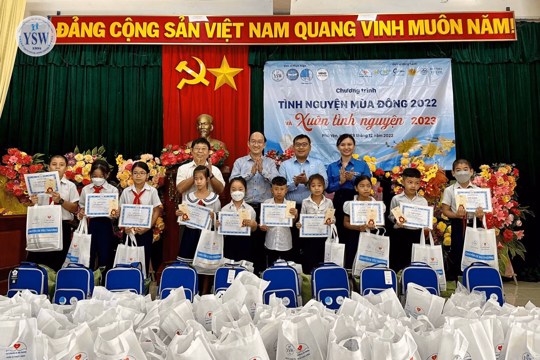 Chuyến xe yêu thương vẫn tiếp tục thực hiện sứ mệnh lan tỏa yêu thương đến với cộng đồng.