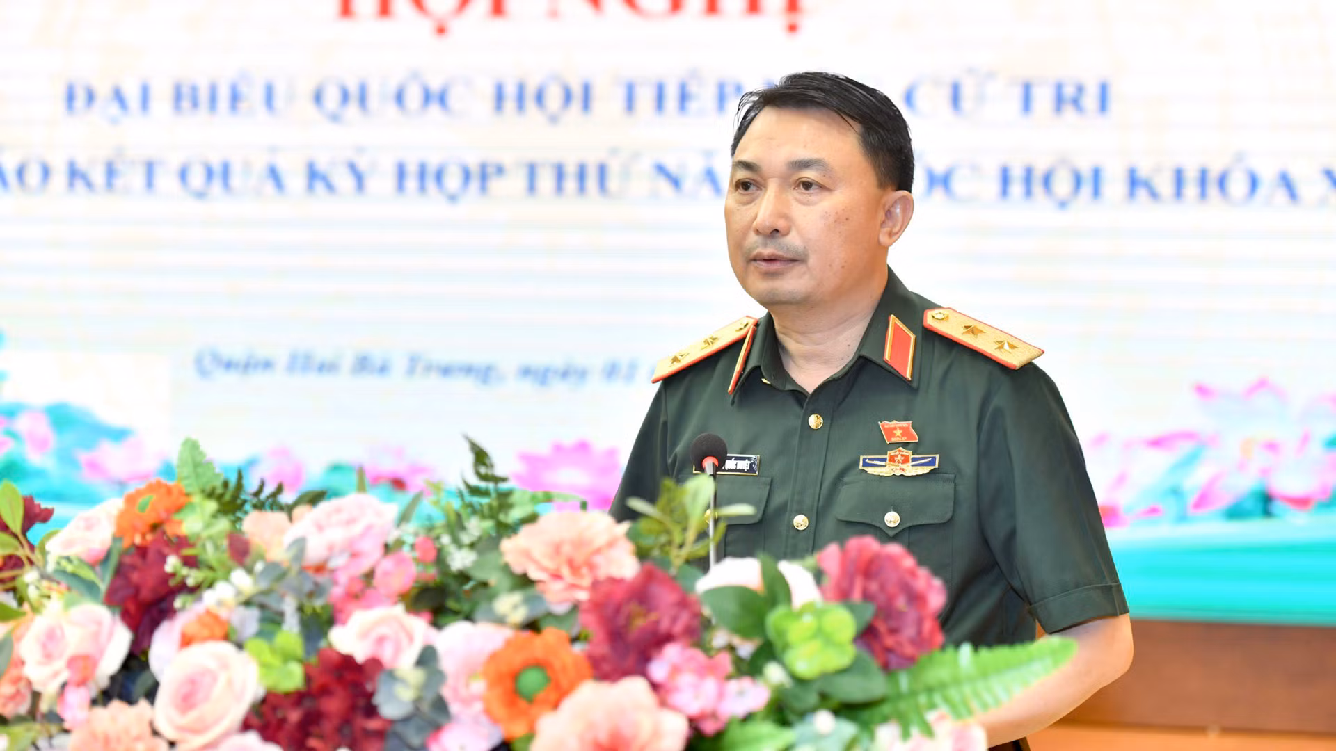 Đại biểu Quốc hội Nguyễn Quốc Duyệt (Ủy viên Ban Thường vụ Thành ủy, Tư lệnh Bộ Tư lệnh Thủ đô Hà Nội) báo cáo kết quả kỳ họp thứ 5, Quốc hội khóa XV.