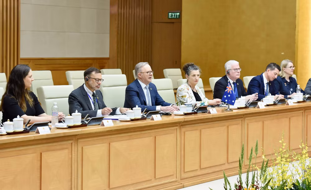 Thủ tướng Australia Anthony Albanese hội đàm với Thủ tướng Phạm Minh Chính. Thủ tướng Australia Anthony Albanese hội đàm với Thủ tướng Phạm Minh Chính.