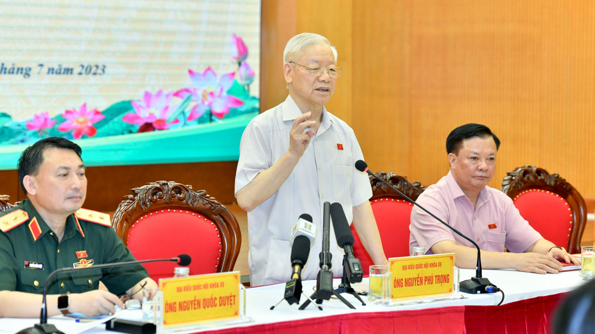 Tổng Bí thư Nguyễn Phú Trọng phát biểu tại Hội nghị tiếp xúc cử tri đơn vị bầu cử số 1, Thành phố Hà Nội.