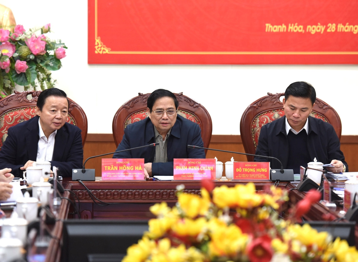 Thủ tướng Phạm Minh Chính chủ trì Hội nghị trực tuyến thúc đẩy Dự án Đường dây 500kV Quảng Trạch-Phố Nối.