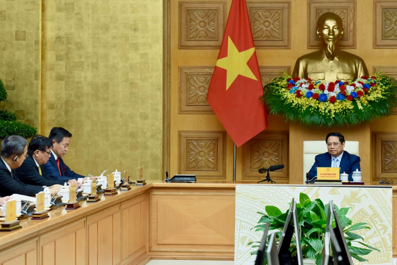 Thủ tướng Phạm Minh Chính tiếp Đoàn đại biểu Ủy ban Kinh tế Nhật-Việt, thuộc Liên đoàn Tổ chức Kinh tế Nhật Bản (KEIDENREN) tại Văn phòng Chính phủ.