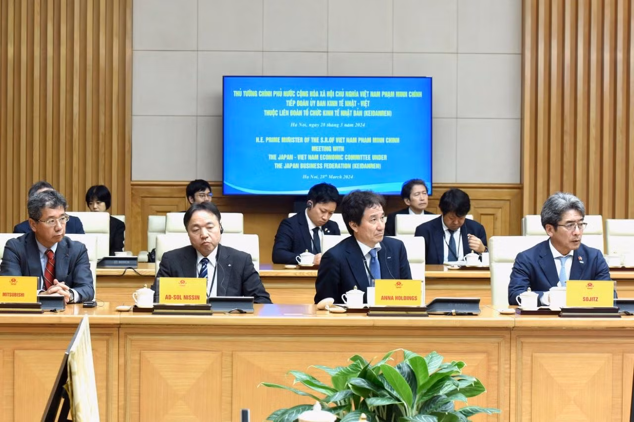 Lãnh đạo các tập đoàn hàng đầu của Nhật Bản dự buổi tiếp.