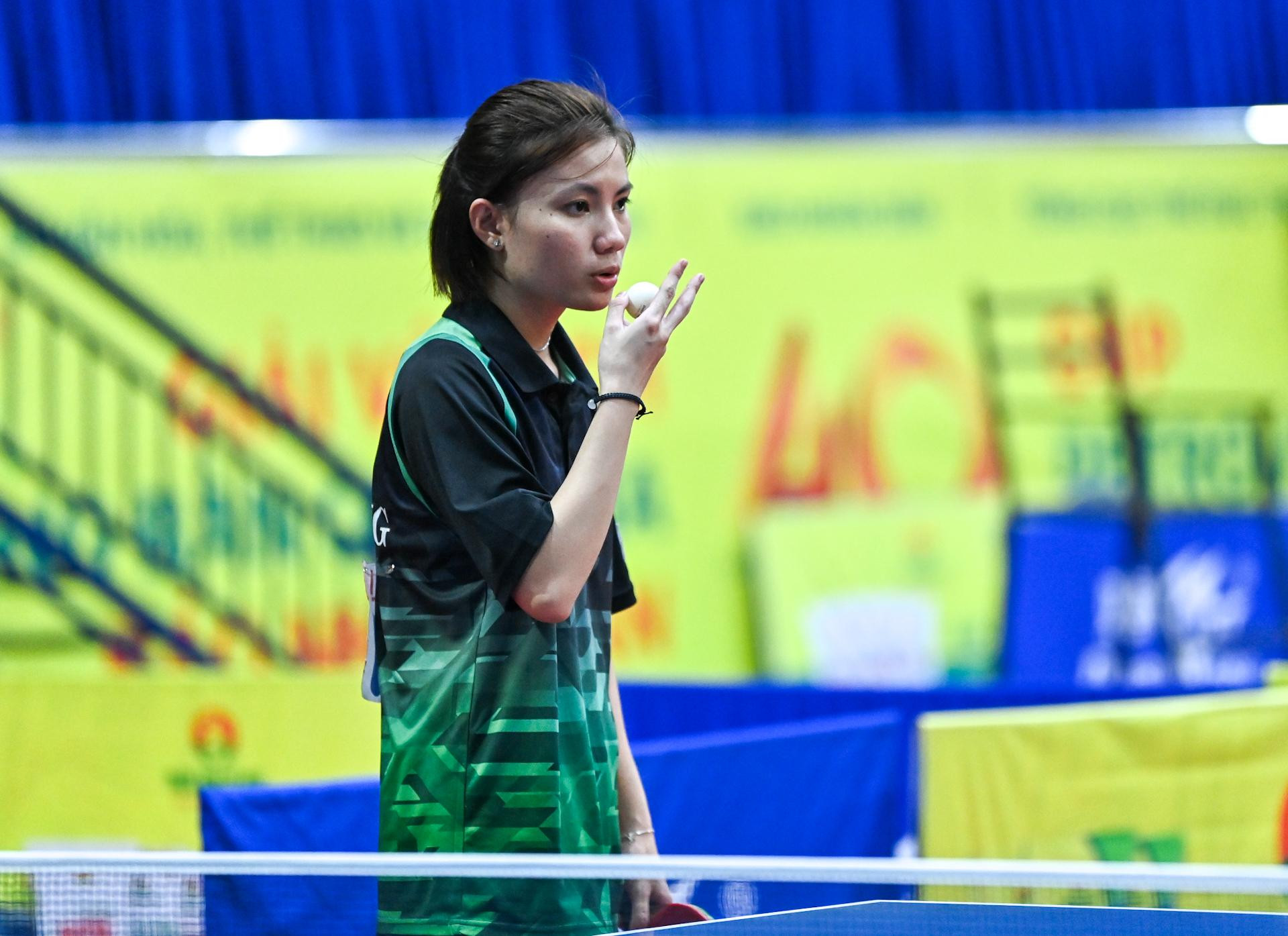 Tay vợt xinh đẹp Phan Khởi Quyên (Vĩnh Long), một trong những gương mặt sáng giá cho danh hiệu hoa khôi năm nay.