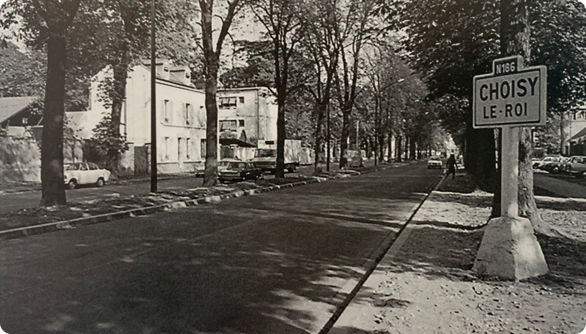 Quang cảnh Choisy-le-Roi, thành phố cách trung tâm Paris 15km, nơi đoàn đại biểu Việt Nam Dân chủ Cộng hòa lưu trú và làm việc từ năm 1968 đến 1973.