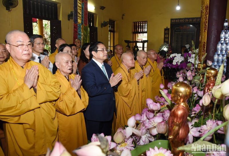 Đại lễ Phật đản Phật lịch 2567-Dương lịch 2023 được tổ chức trang trọng.