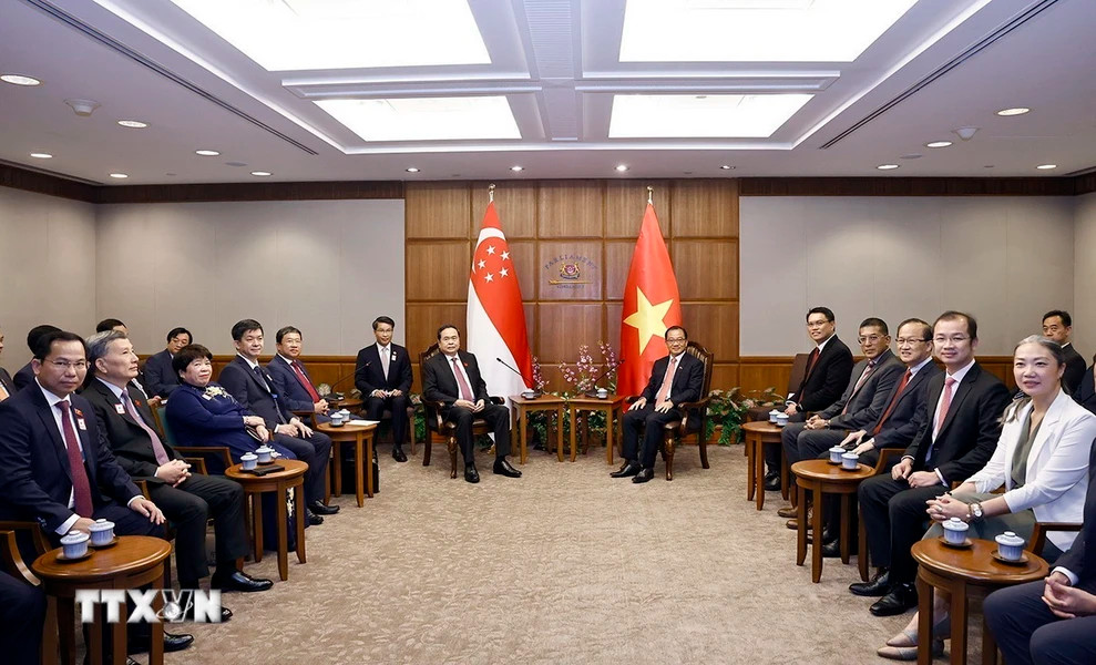Chủ tịch Quốc hội Trần Thanh Mẫn hội đàm với Chủ tịch Quốc hội Singapore Seah Kian Peng.
