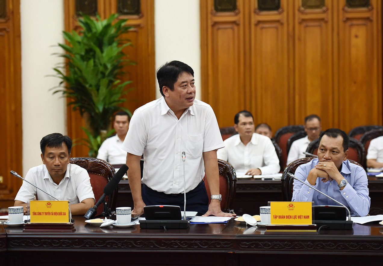 Tổng Giám đốc Tập đoàn EVN Nguyễn Anh Tuấn phát biểu.