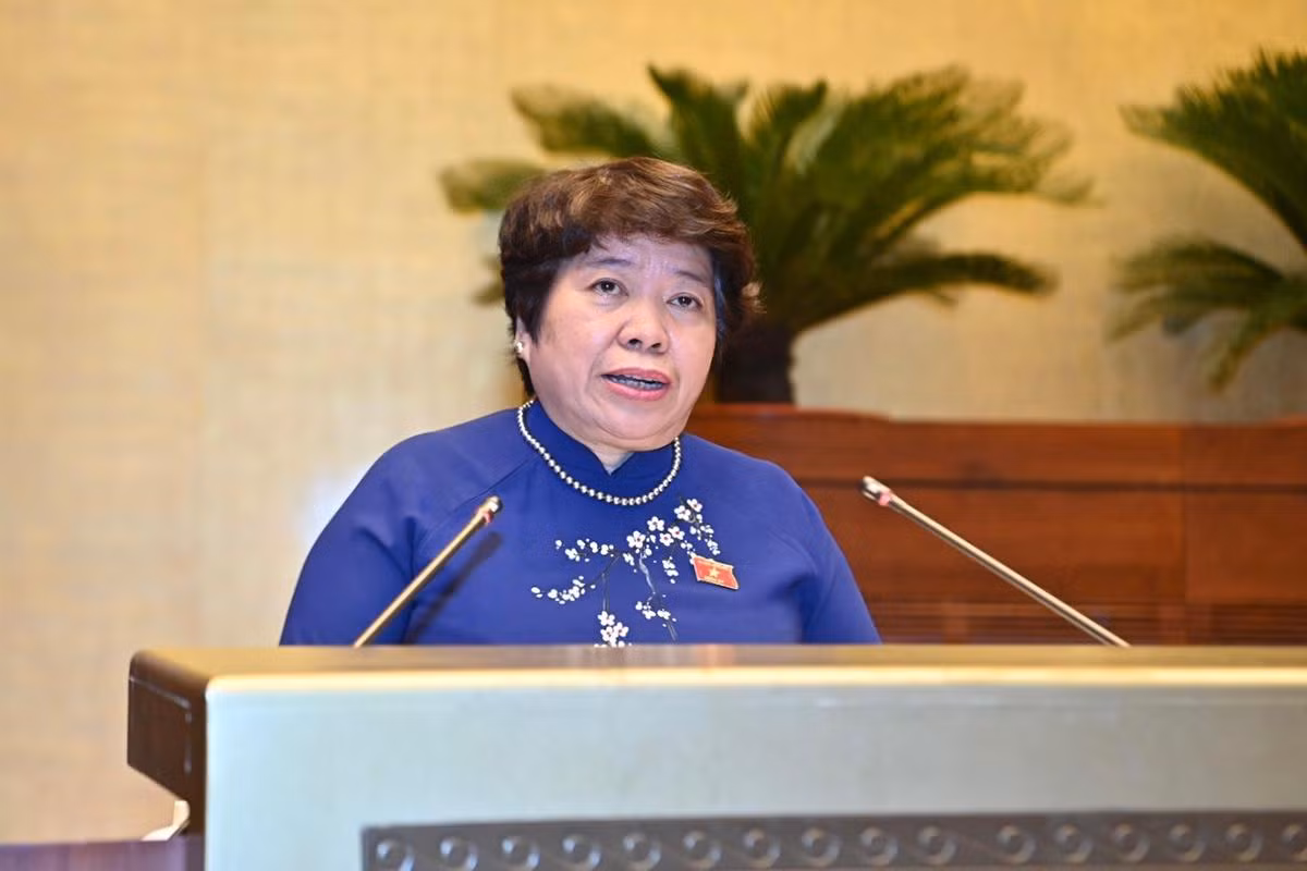 Ủy viên Ủy ban Thường vụ Quốc hội, Chủ nhiệm Ủy ban Xã hội của Quốc hội Nguyễn Thúy Anh trình bày Báo cáo giải trình, tiếp thu, chỉnh lý dự thảo Luật Phòng, chống bạo lực gia đình (sửa đổi).