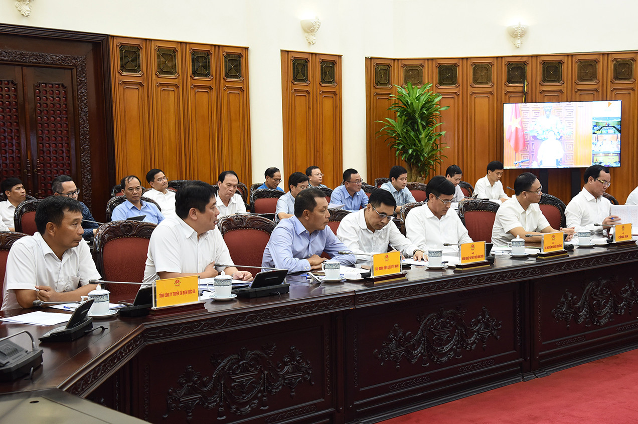 Đại diện lãnh đạo các bộ, ban ngành tham dự cuộc họp.