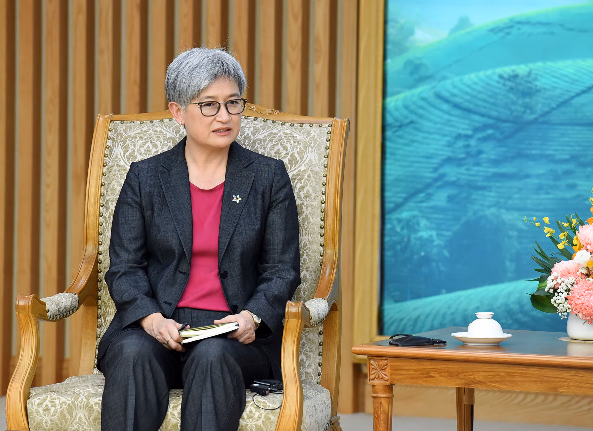 Bộ trưởng Ngoại giao Australia Penny Wong.phát biểu.