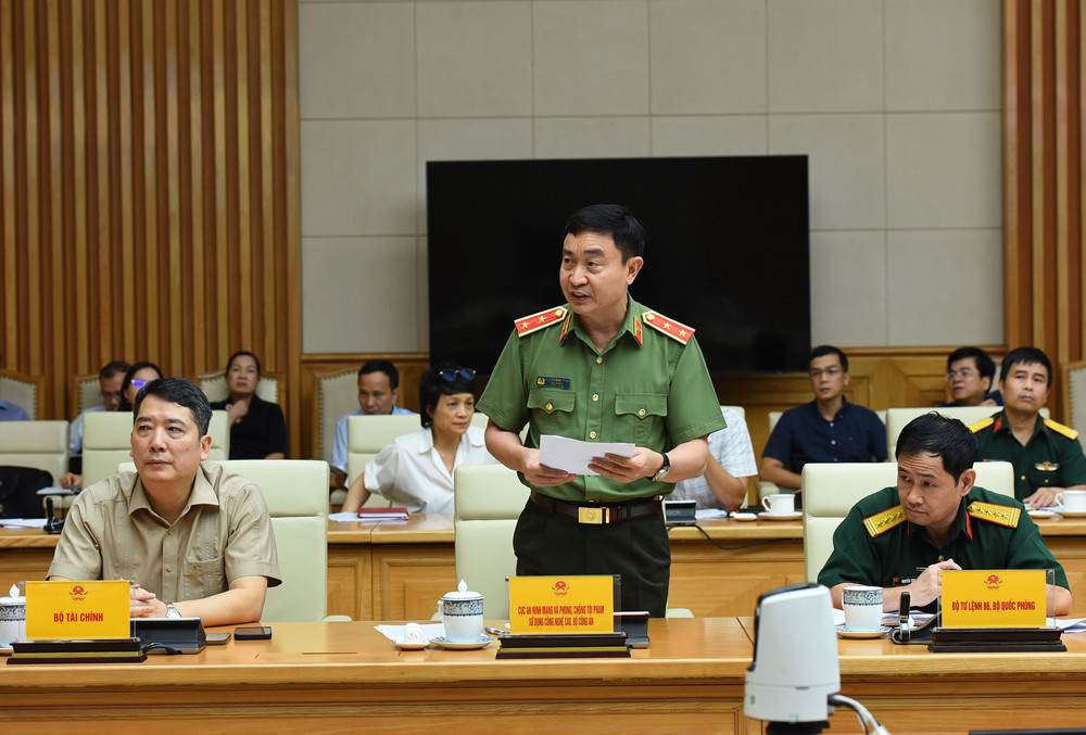 Trung tướng Nguyễn Minh Chính, Cục trưởng Cục An ninh mạng và phòng, chống tội phạm sử dụng công nghệ cao phát biểu.