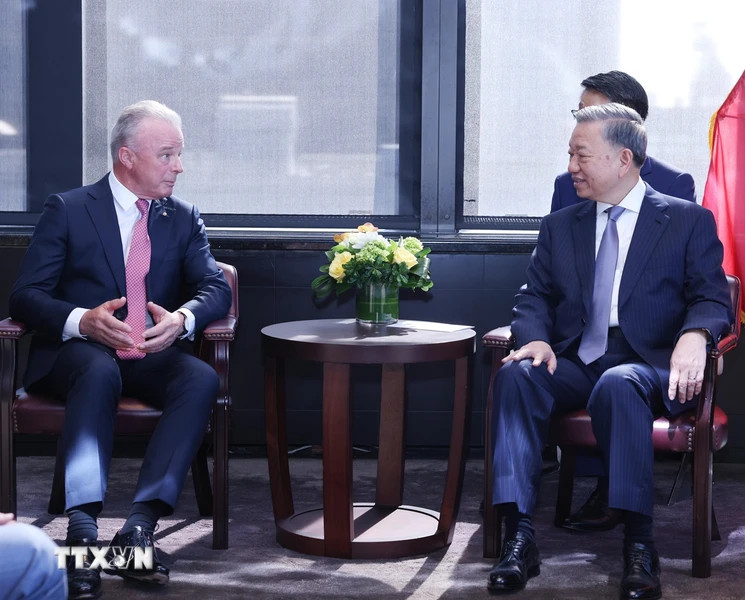 Tổng Bí thư, Chủ tịch nước Tô Lâm tiếp Tiến sĩ Brendan Nelson, Phó Chủ tịch Cấp cao Tập đoàn Boeing kiêm Chủ tịch Boeing Global. (Ảnh:TXVN)