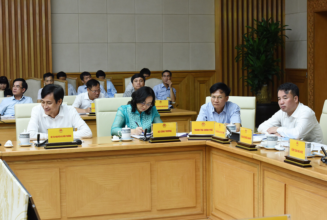 Các đại biểu dự Hội nghị tại điểm cầu trụ sở Chính phủ. Các đại biểu dự Hội nghị tại điểm cầu trụ sở Chính phủ.