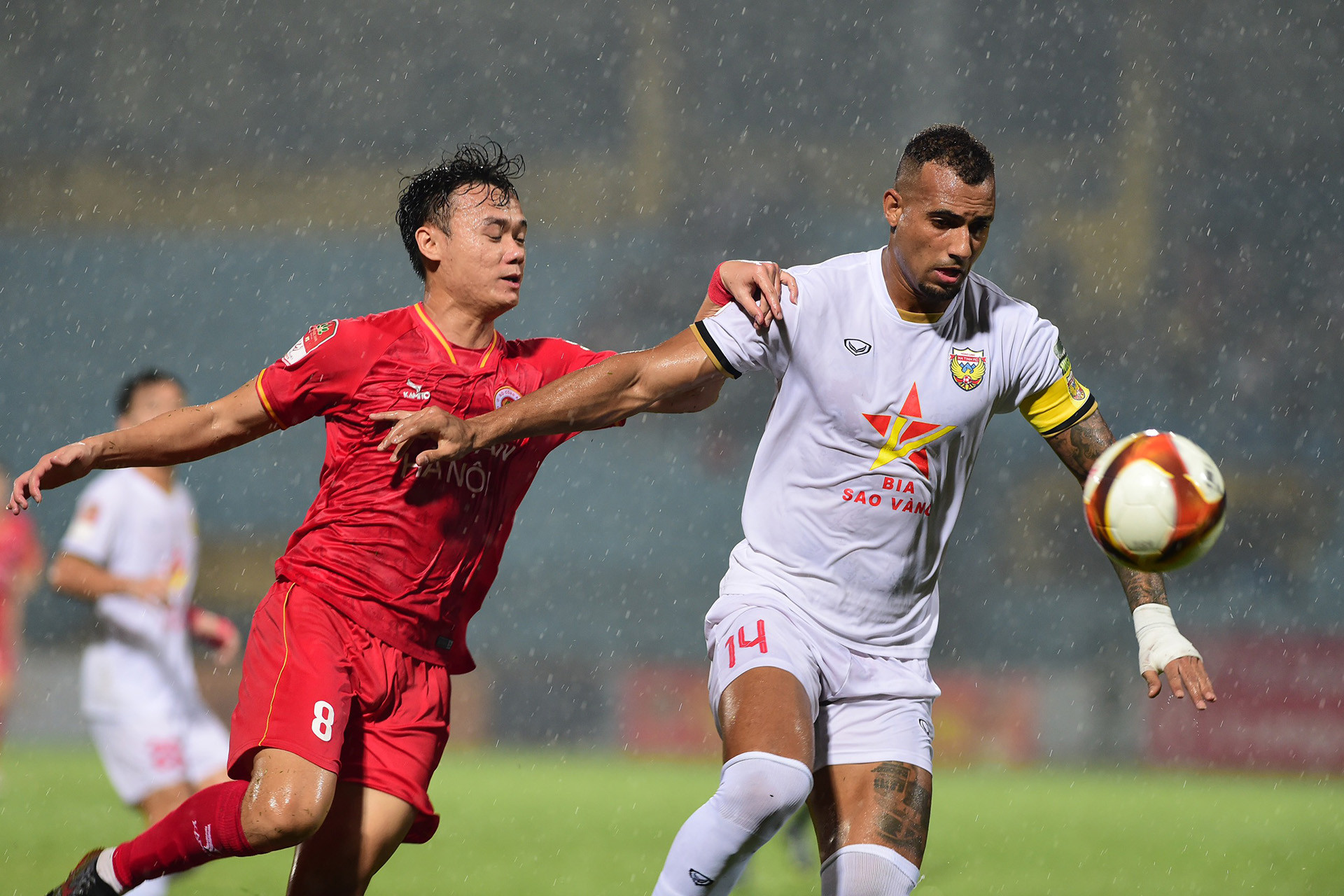 Những đường chuyền của Hồng Lĩnh Hà Tĩnh còn thiếu chính xác.