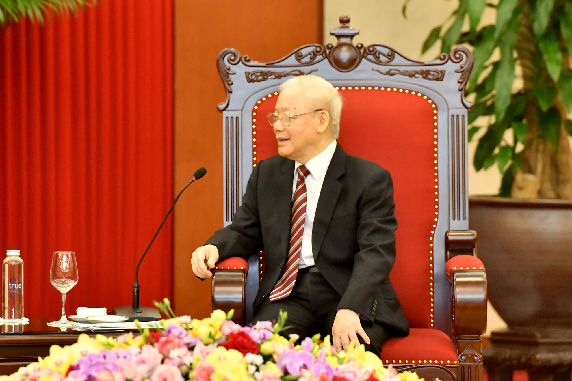 Tổng Bí thư Nguyễn Phú Trọng phát biểu tại buổi tiếp đồng chí Esteban Lazo Hernandez.